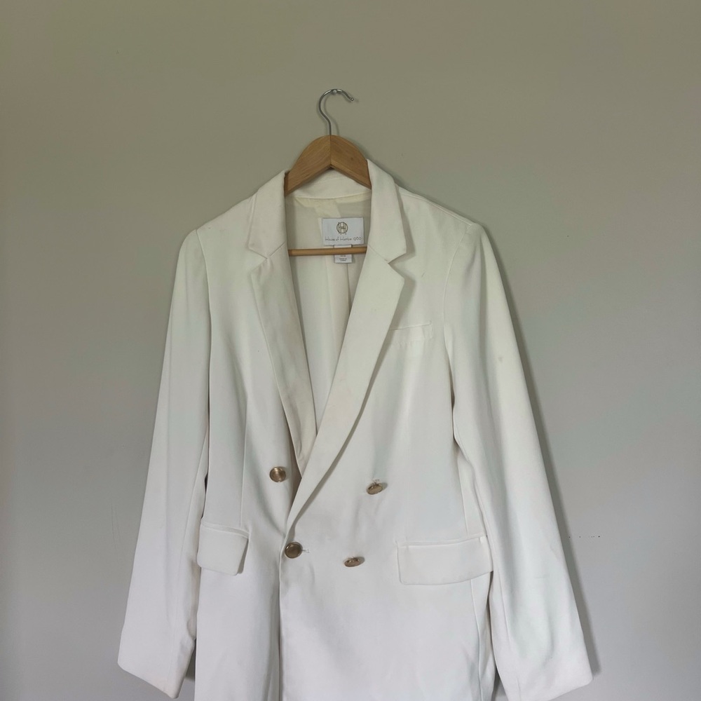 White Blazer | Gold Accent | House of Harlow | Vintage Elegant Suit Jacket